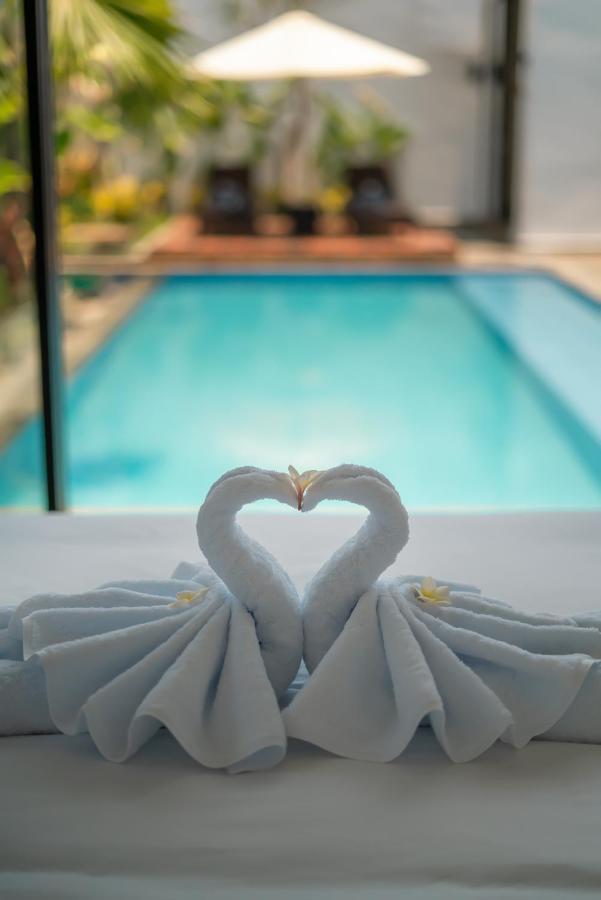 Selikur 1 - Spacious 3br In Seminyak! Perfect Location!
