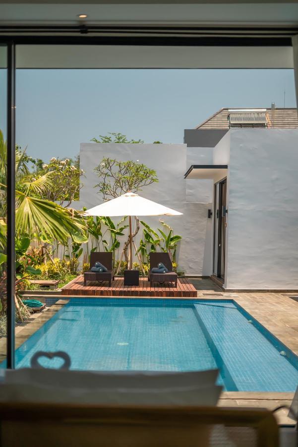 Selikur 1 - Spacious 3br In Seminyak! Perfect Location! Seminyak (Bali)
