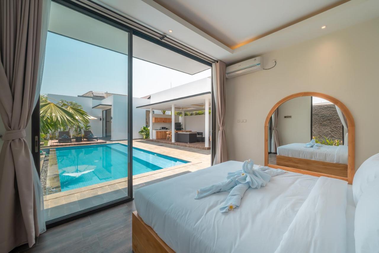 Villa Selikur 1 - Spacious 3br In Seminyak! Perfect Location!
