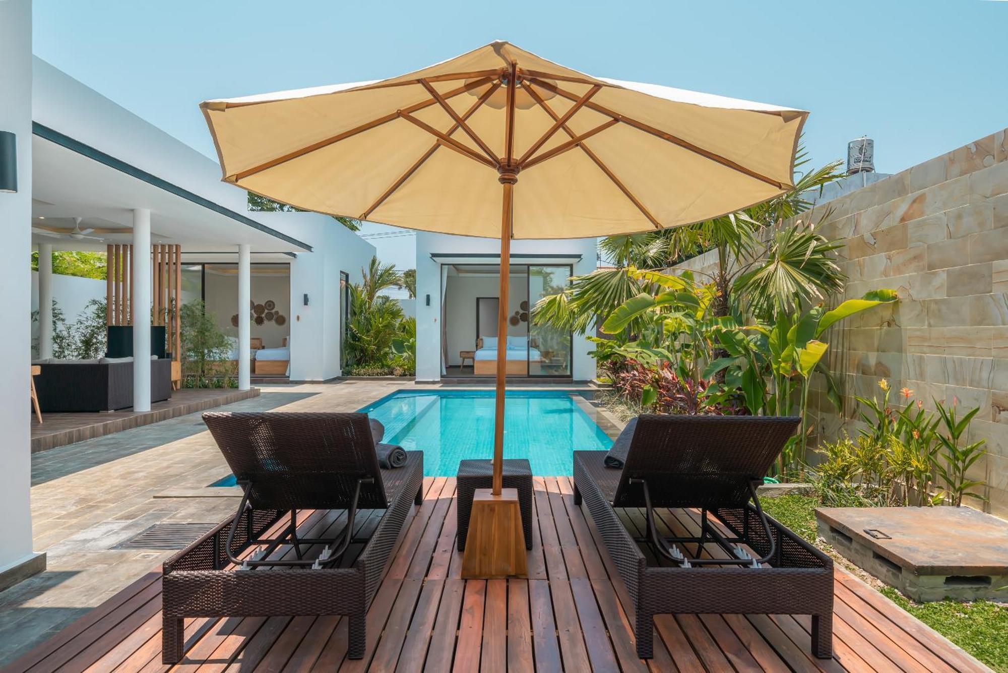 Selikur 1 - Spacious 3br In Seminyak! Perfect Location! Villa