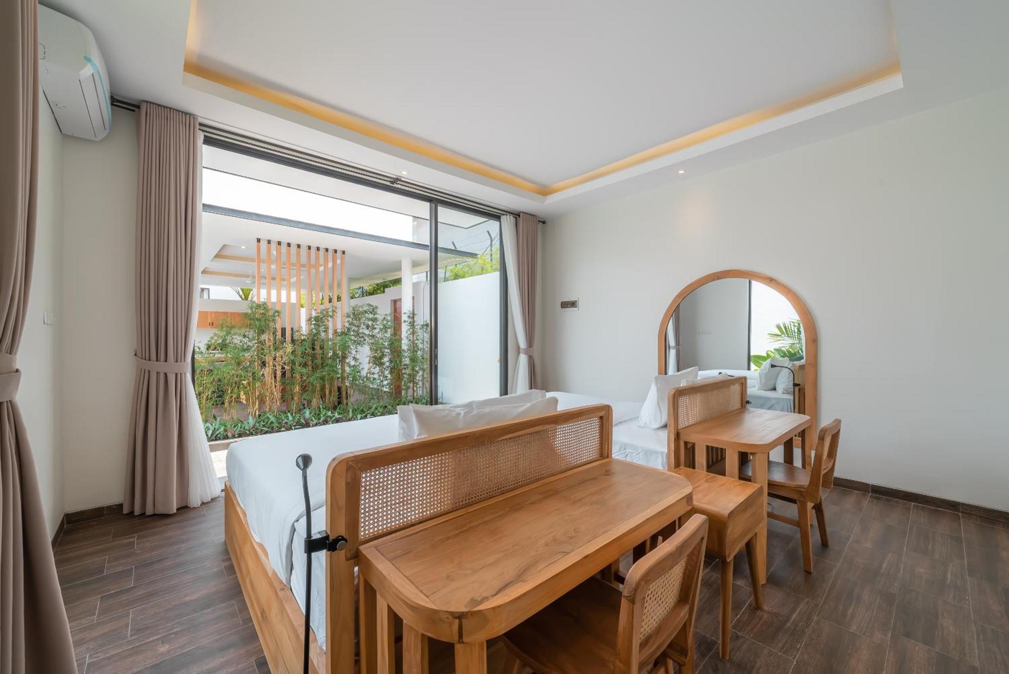 Selikur 1 - Spacious 3br In Seminyak! Perfect Location! Villa